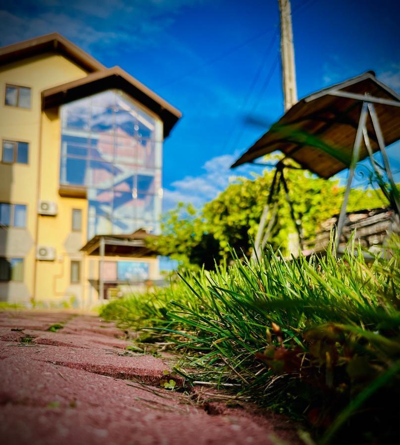 Casa Topazz Târgu Jiu Dış mekan fotoğraf