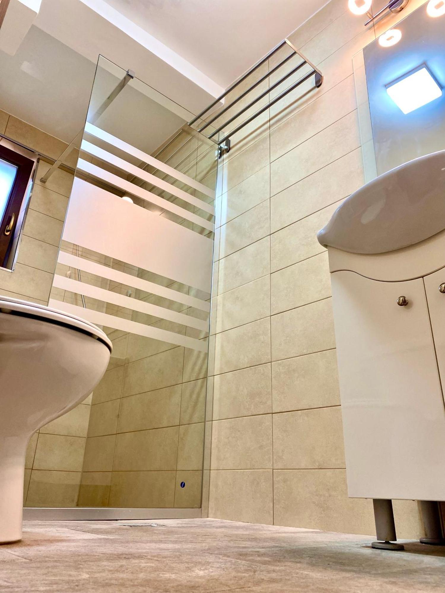 Casa Topazz Târgu Jiu Dış mekan fotoğraf