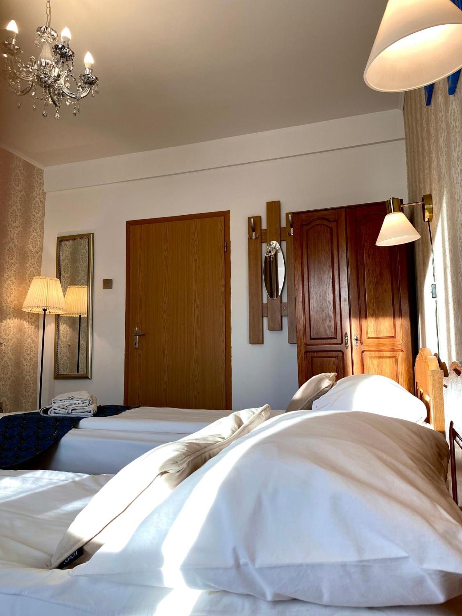 Casa Topazz Târgu Jiu Dış mekan fotoğraf